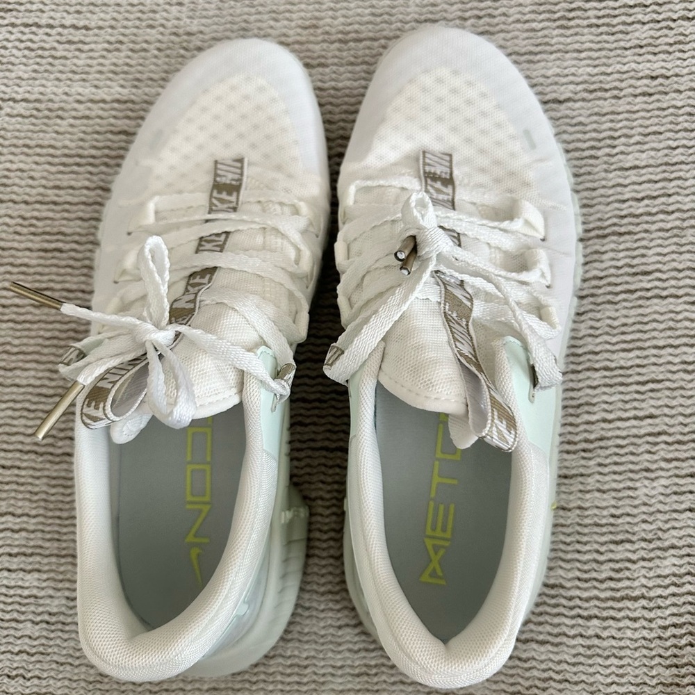 NEW Nike Women's White Metcon Training Shoes